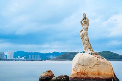 HỒ CHÍ MINH - HONG KONG - CHU HẢI - THẨM QUYẾN - QUẢNG CHÂU 5N4Đ BAY VIETNAM AIRLINES